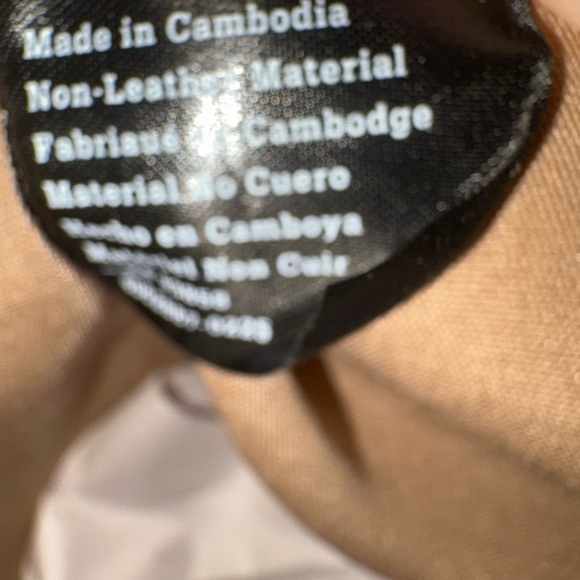 NWT Tahari Cream Shoulder Bag - Picture 7 of 8